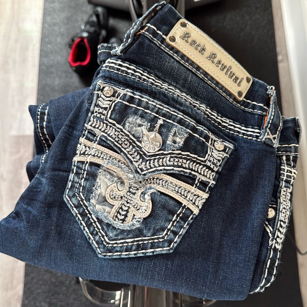 Women’s Rock Revival Jeans